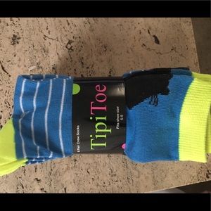 6 pack of kitty cat themed socks